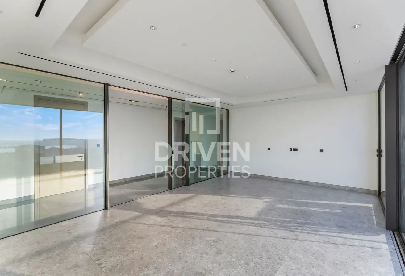 4BR Type A | Palm and Sea View | Luxury Living