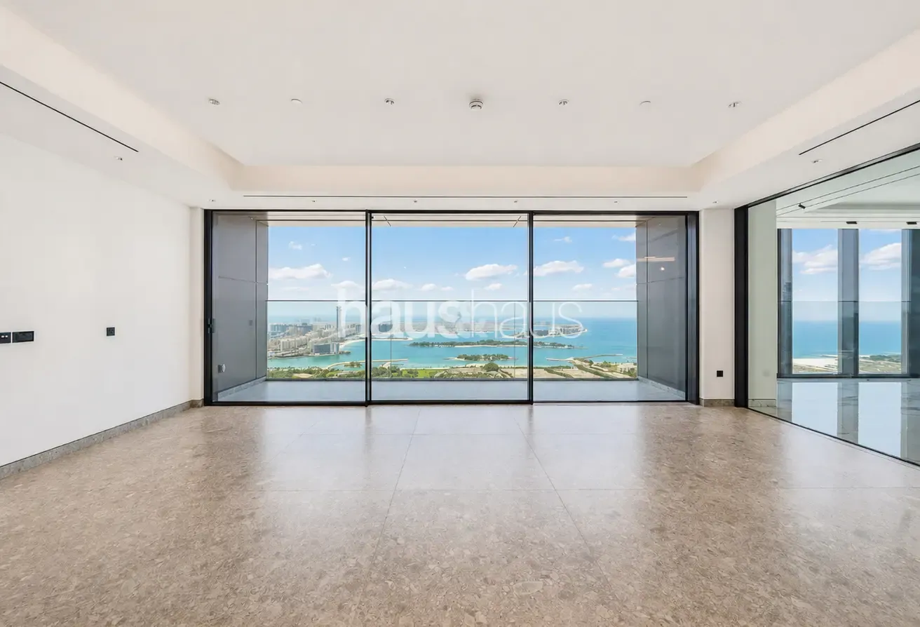 Brand-New | Self-Contained Guest House | Palm View