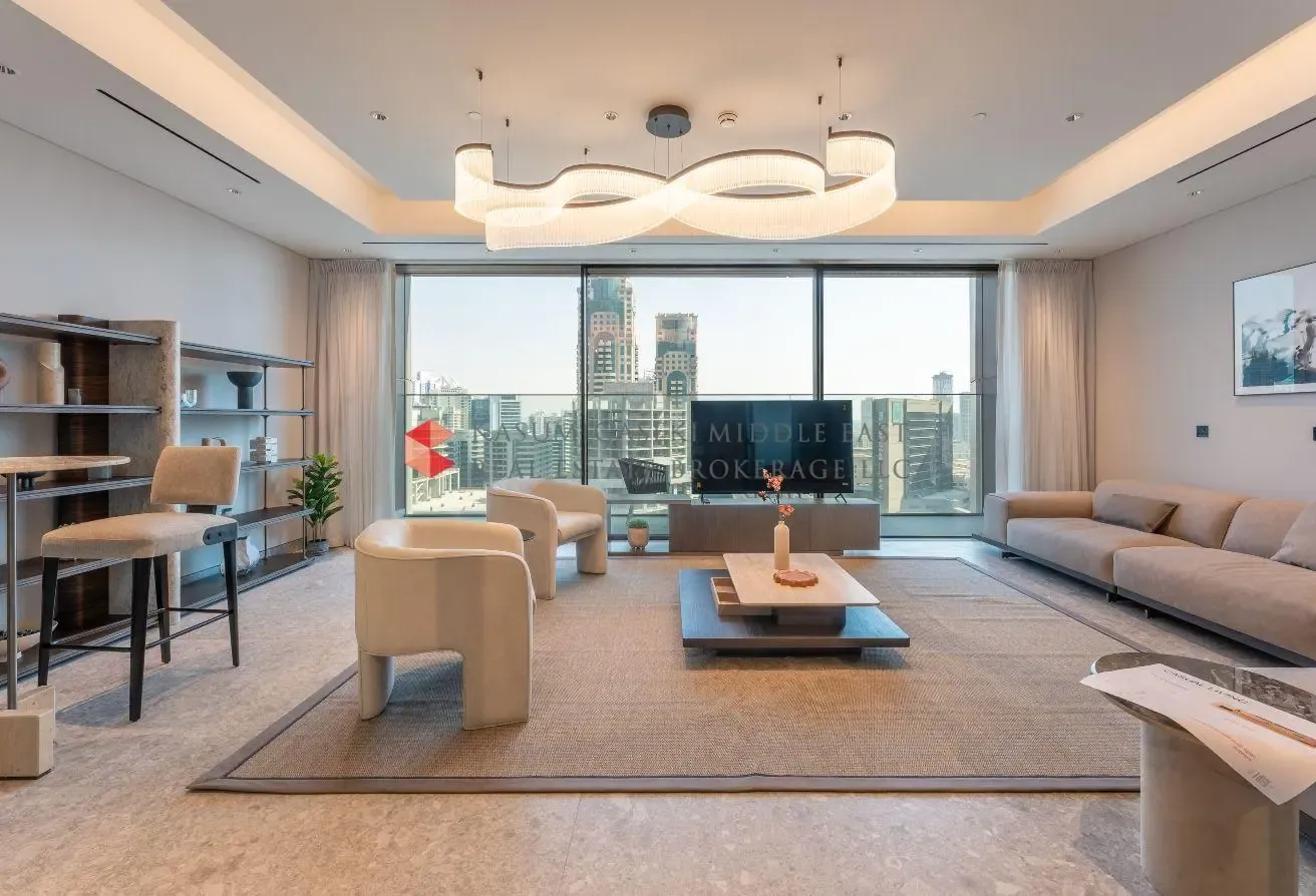 Luxury Furnished | High Floor | Refined Living