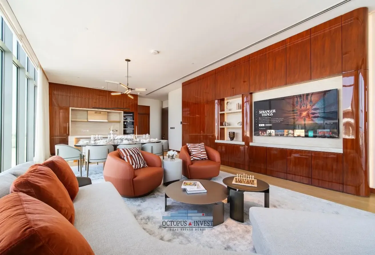 REFURBISHED / HIGH FLOOR / SEA & SKYLINE OPEN VIEW
