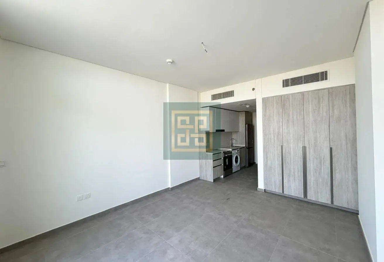 Brand New | High Floor | JGE View