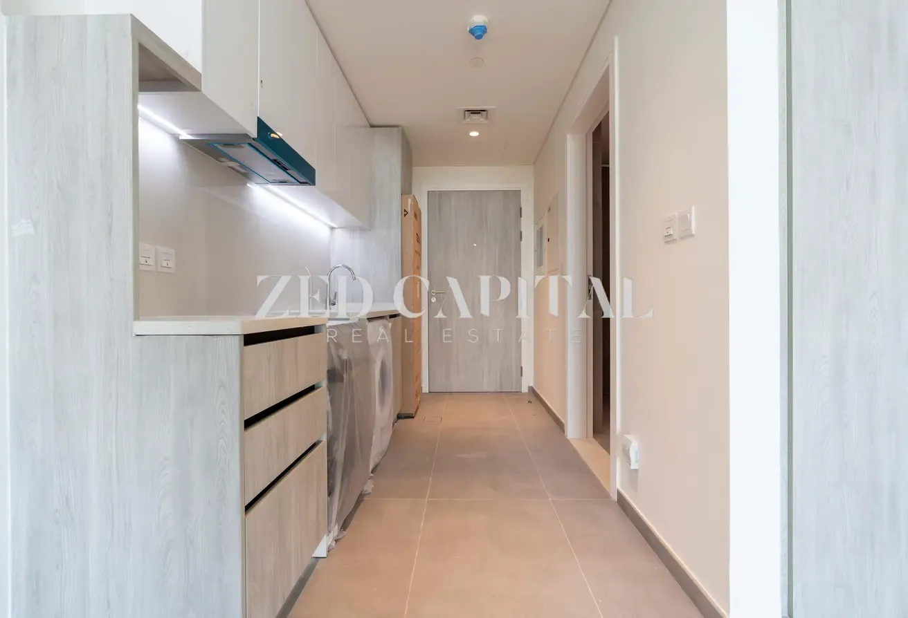 Exclusive Offer | Studio | JGE View | Move-In Now