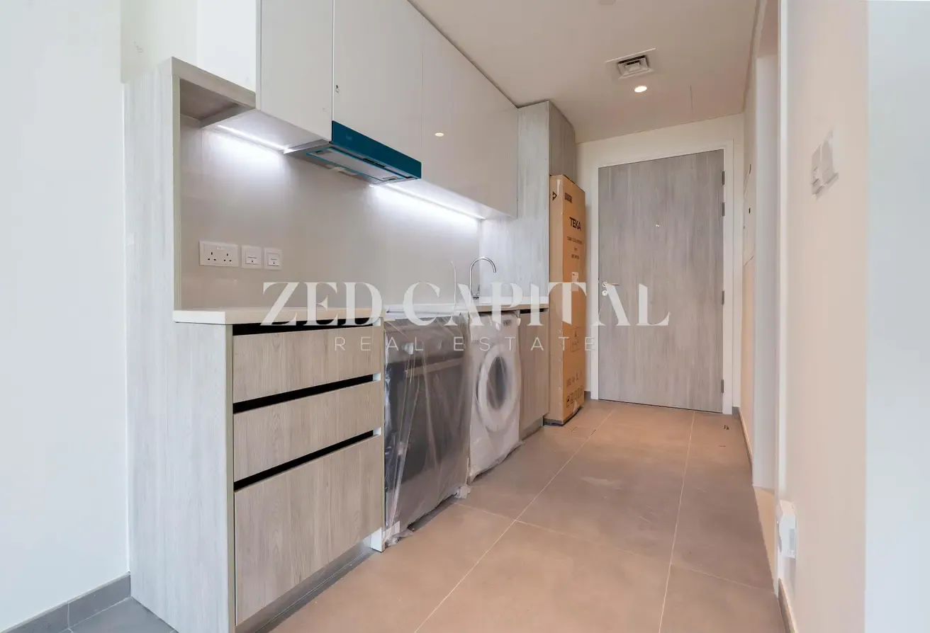 Exclusive Offer | Studio | JGE View | Move-In Now