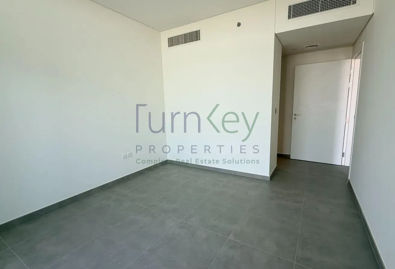 Brand New | Vacant | Motivated Seller