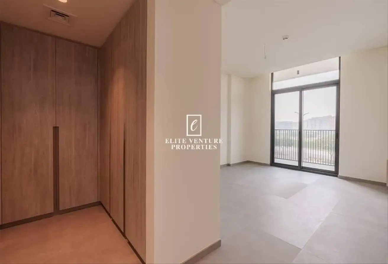 CORNER UNIT | ROAD VIEW | PRIME LOCATION