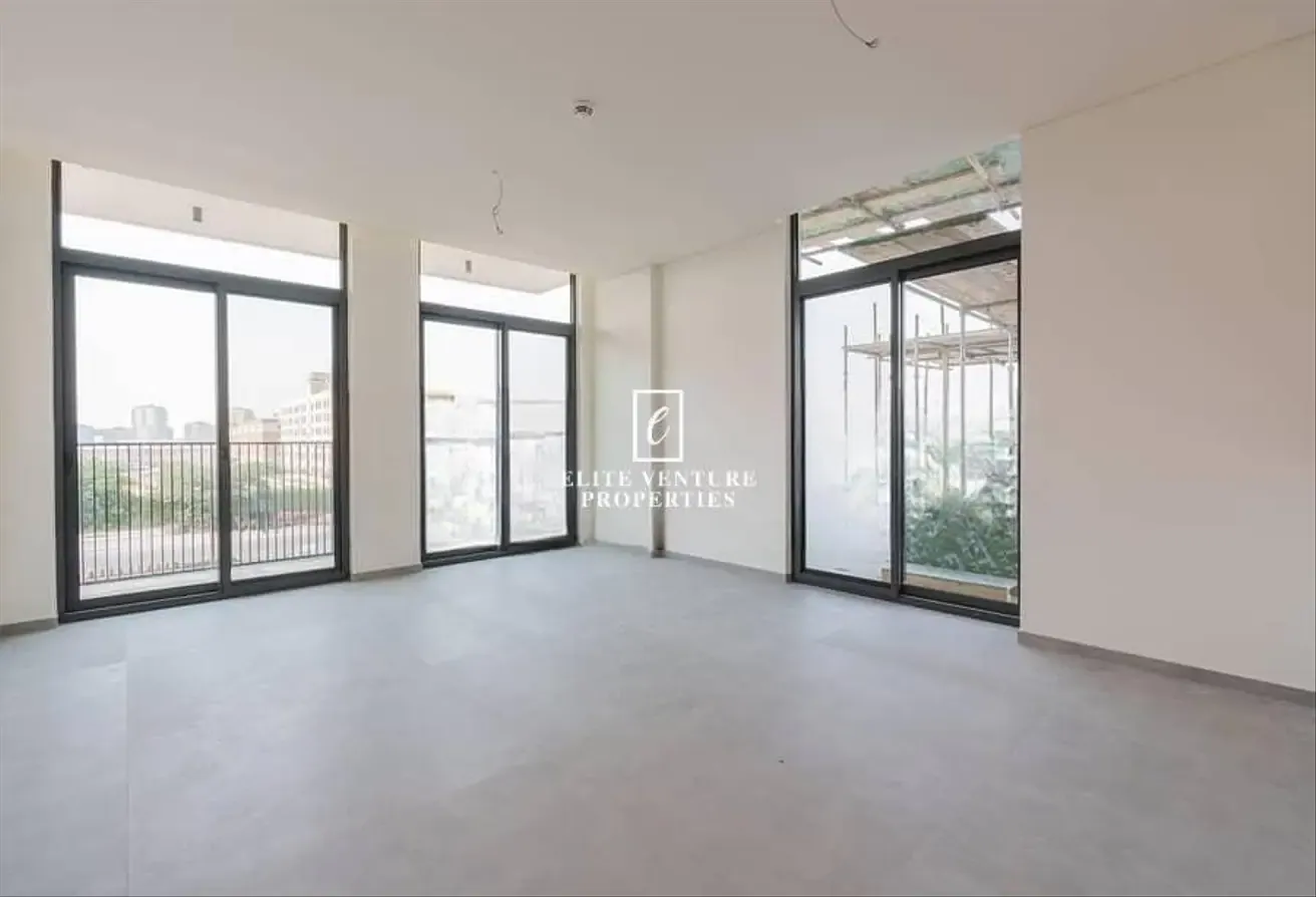 CORNER UNIT | ROAD VIEW | PRIME LOCATION