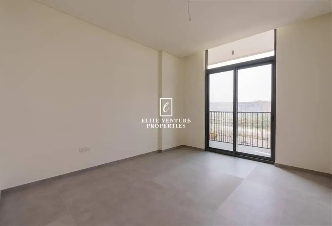 CORNER UNIT | ROAD VIEW | PRIME LOCATION