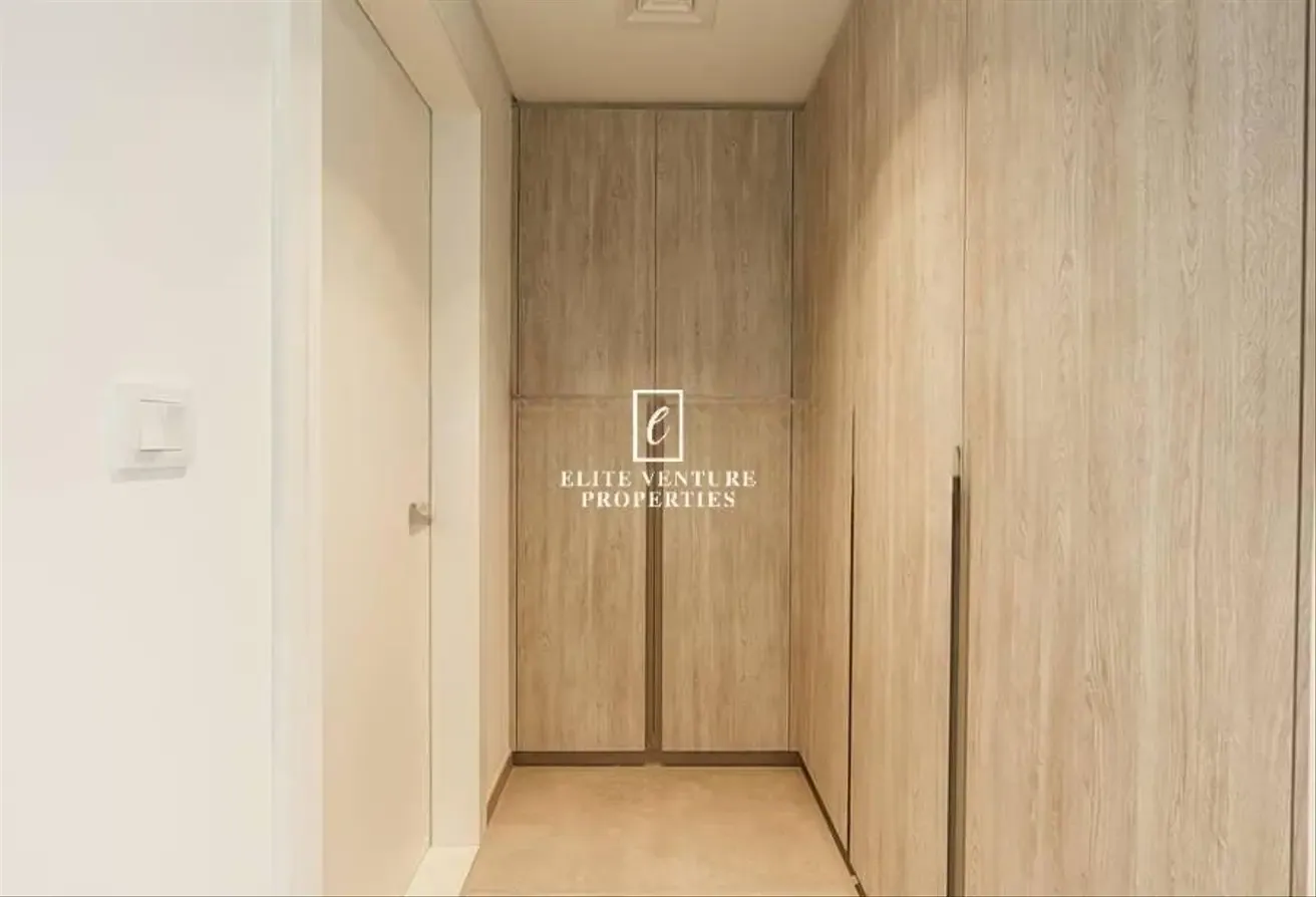 CORNER UNIT | ROAD VIEW | PRIME LOCATION