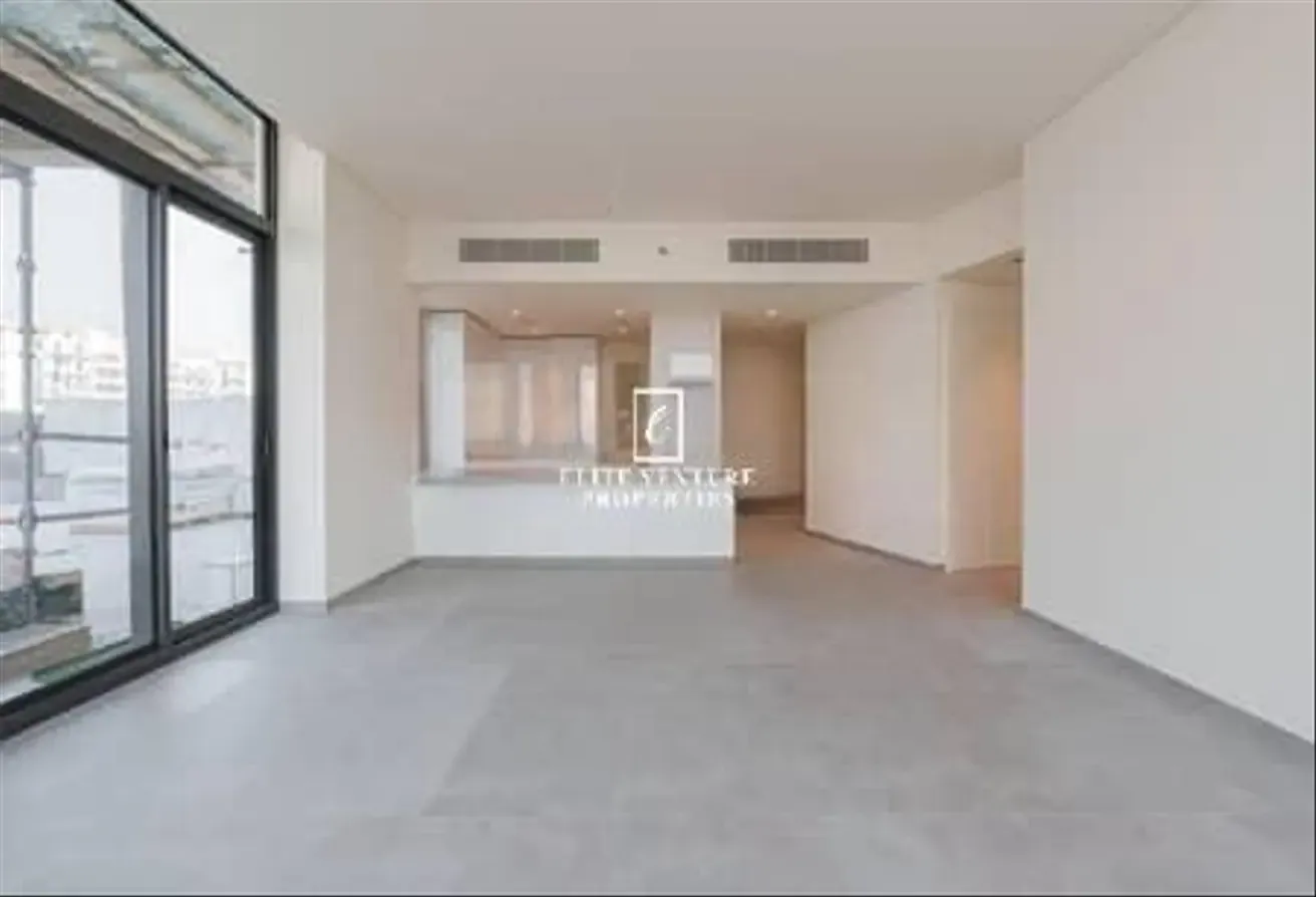 CORNER UNIT | ROAD VIEW | PRIME LOCATION