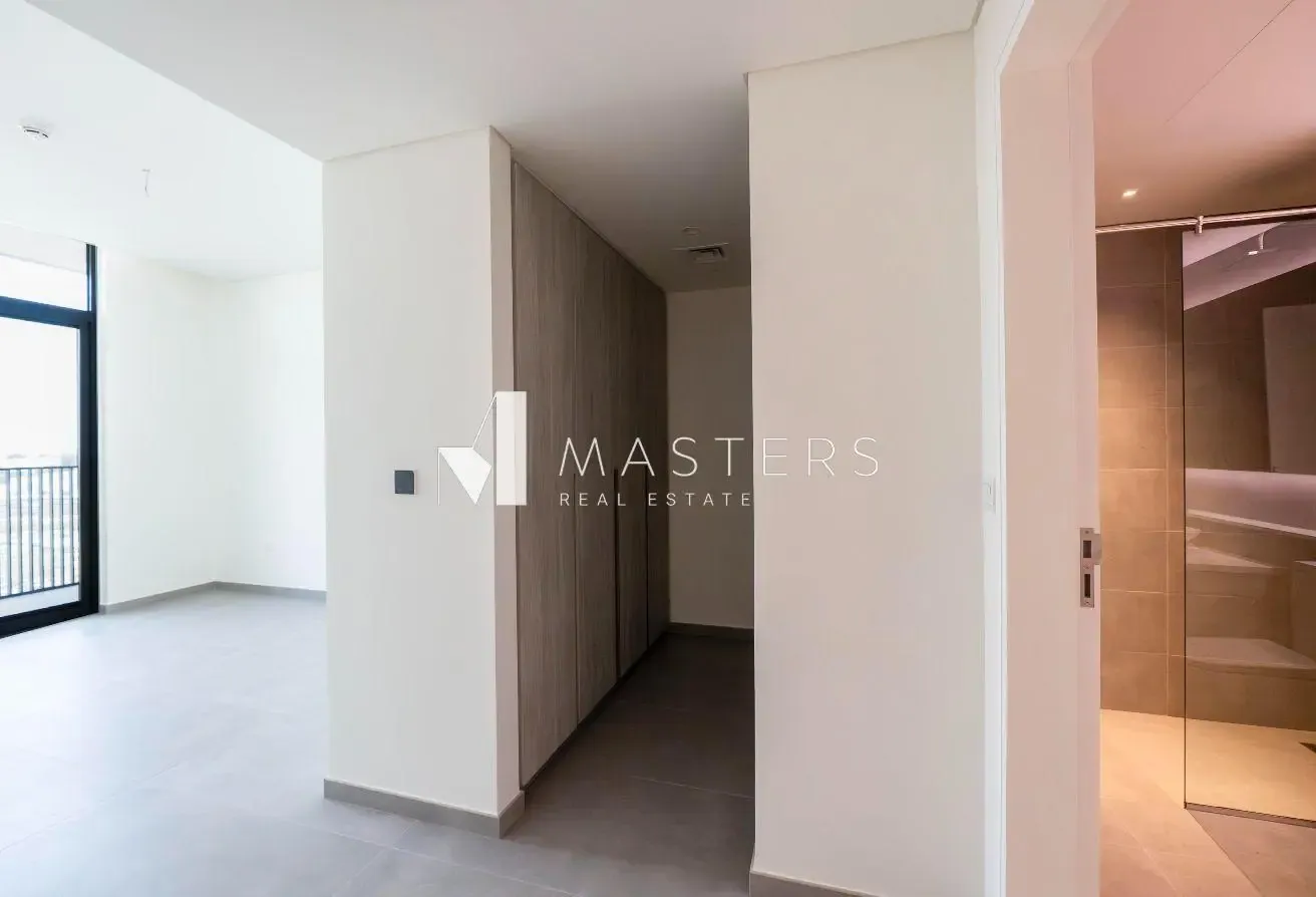 READY TO MOVE-IN | UNFURNISHED | BEST DEAL | 2BR