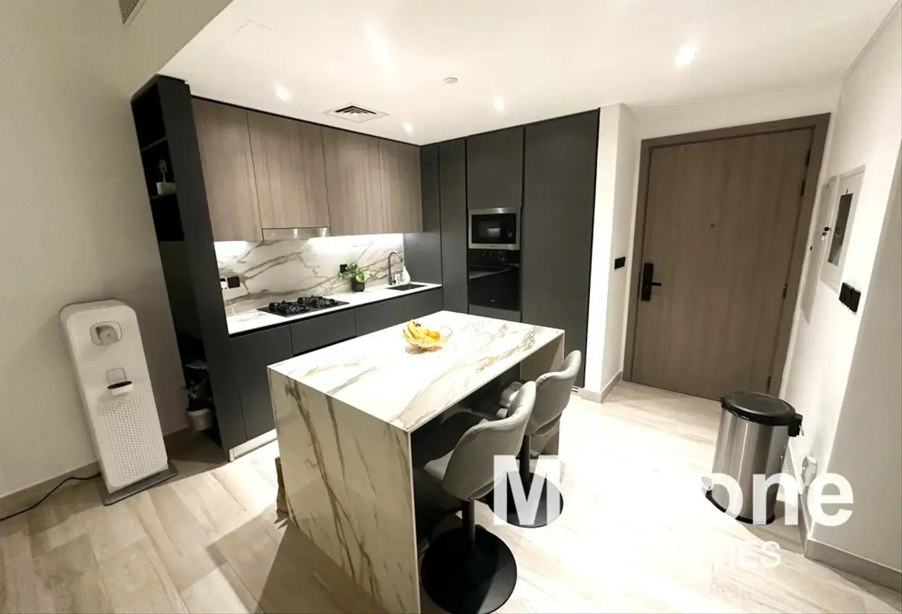 Exclusive | High Floor | Renovated