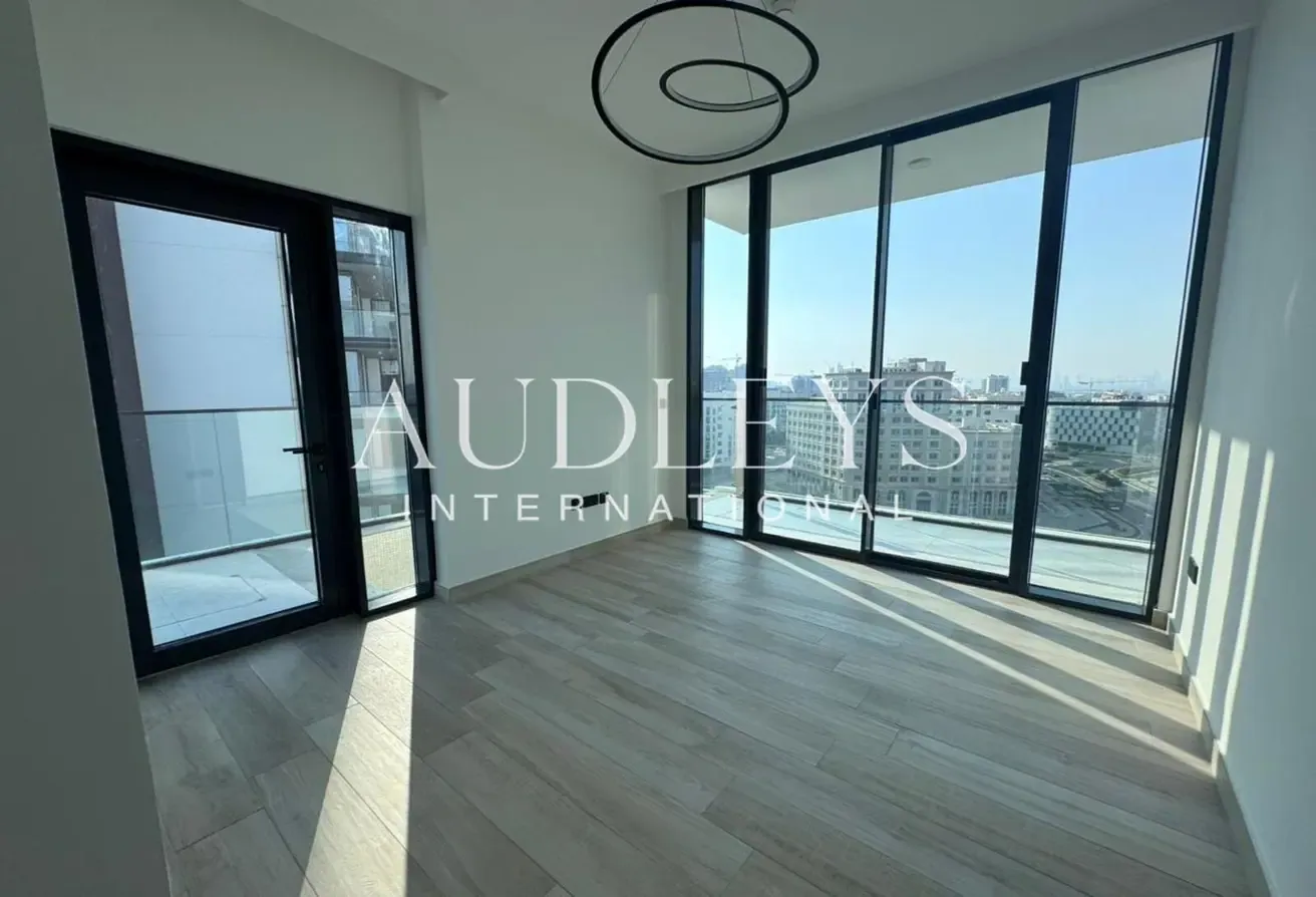 Ready to move | Private Pool | Study