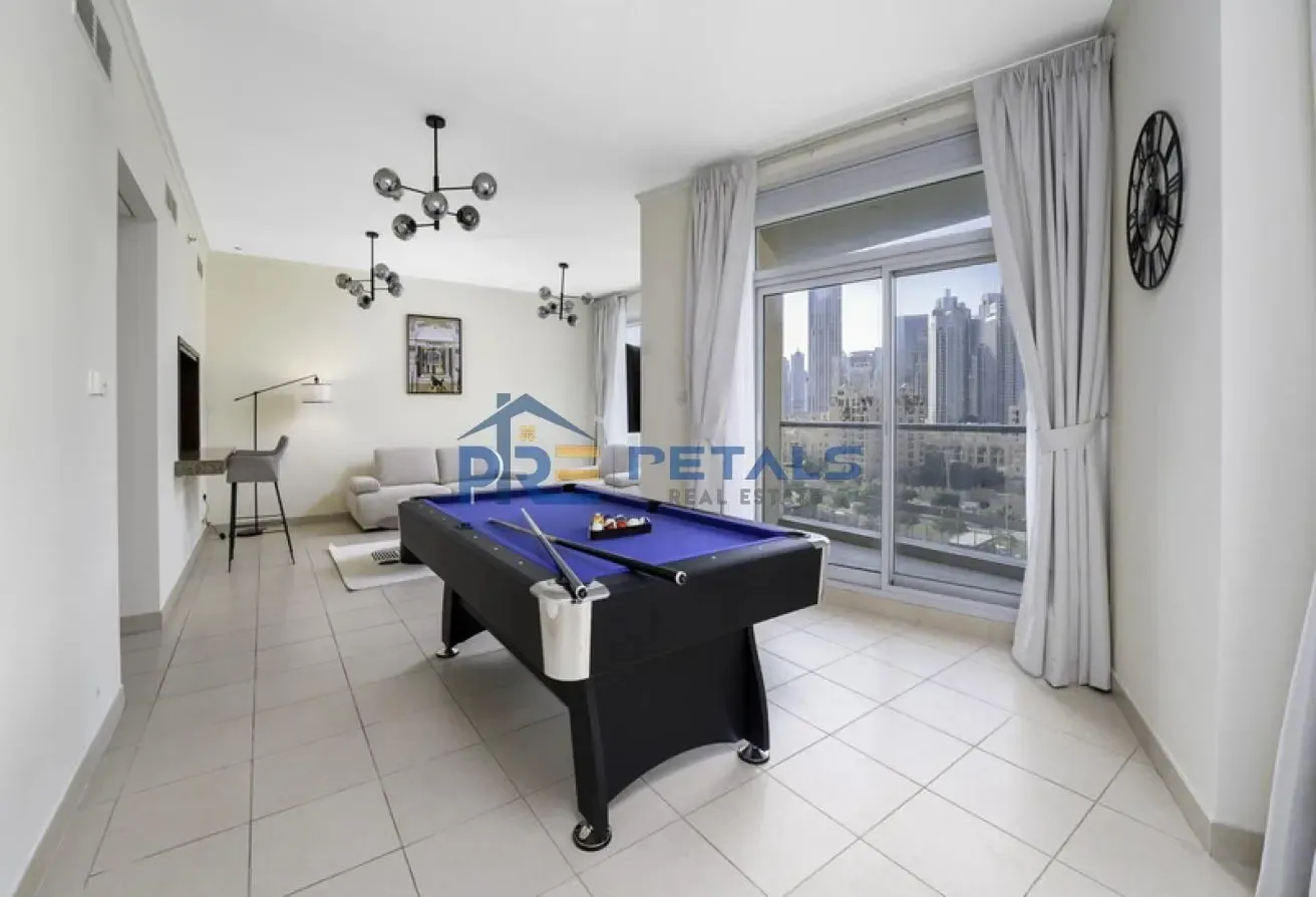 Best Deal Fully Furnished Burj Khalifa View Vacant
