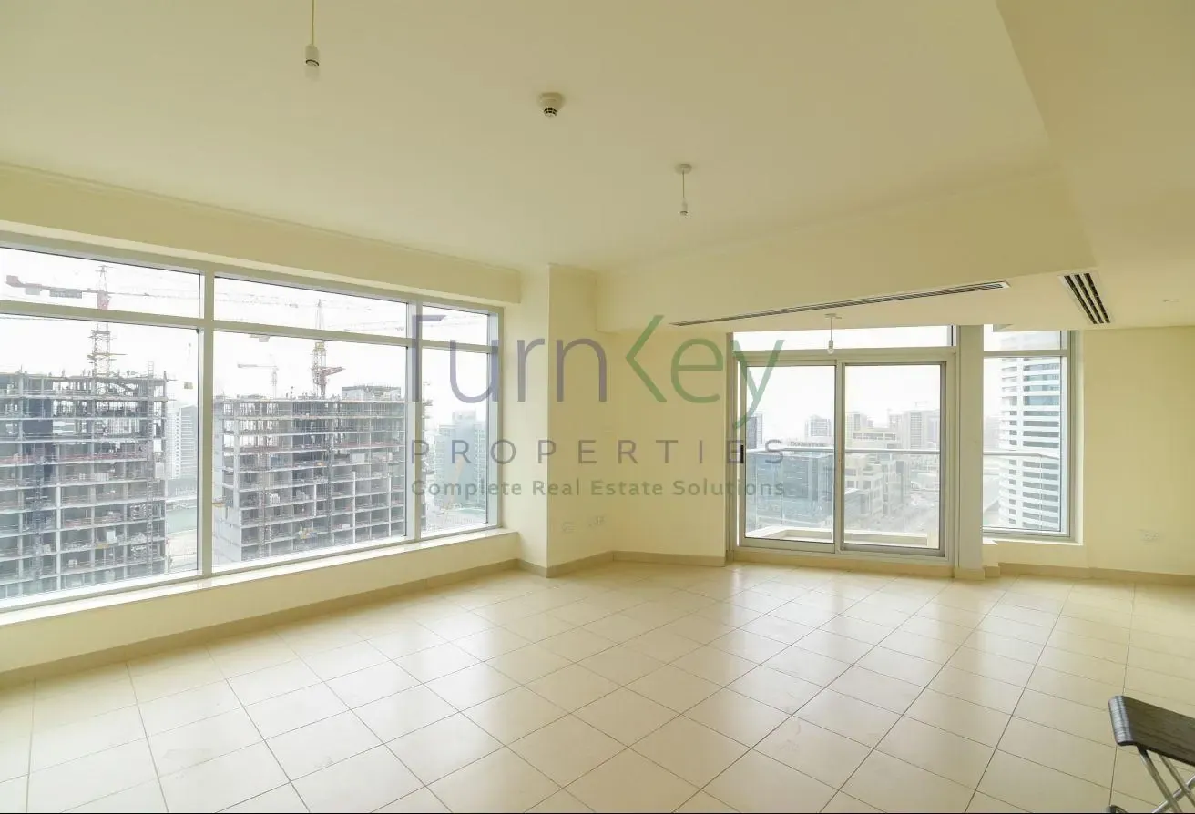 Spacious Layout | Canal view | Good condition