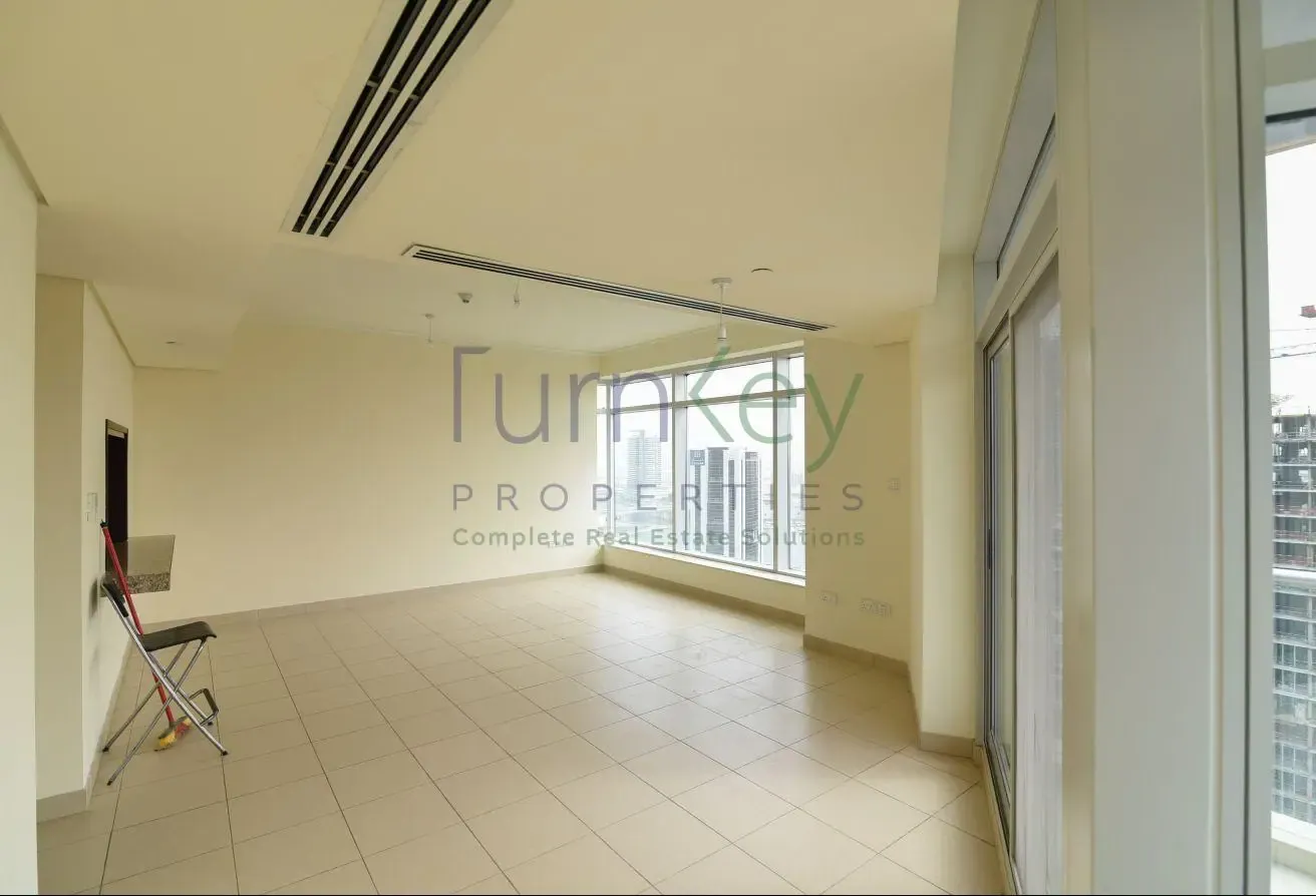 Spacious Layout | Canal view | Good condition