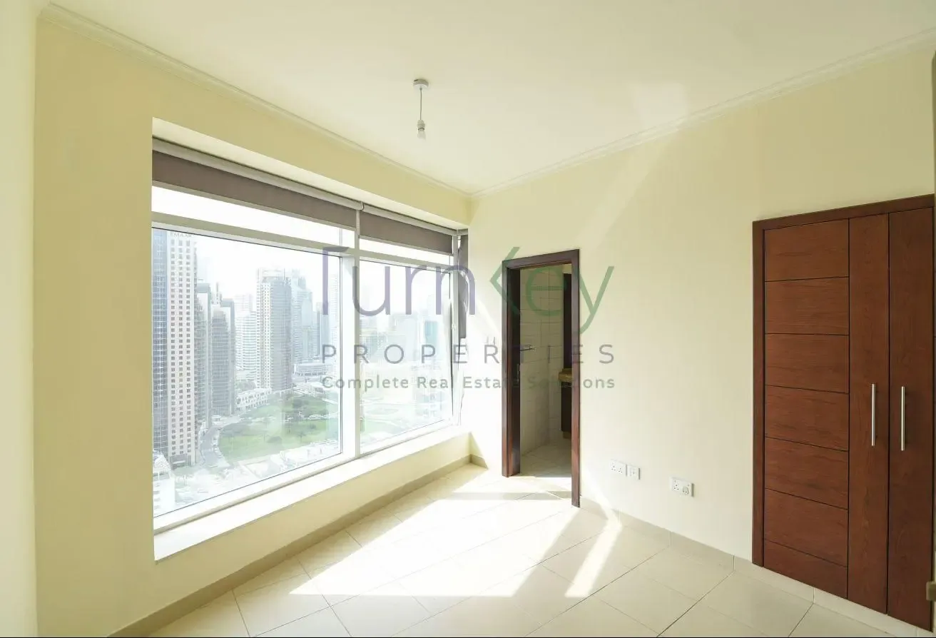 Spacious Layout | Canal view | Good condition