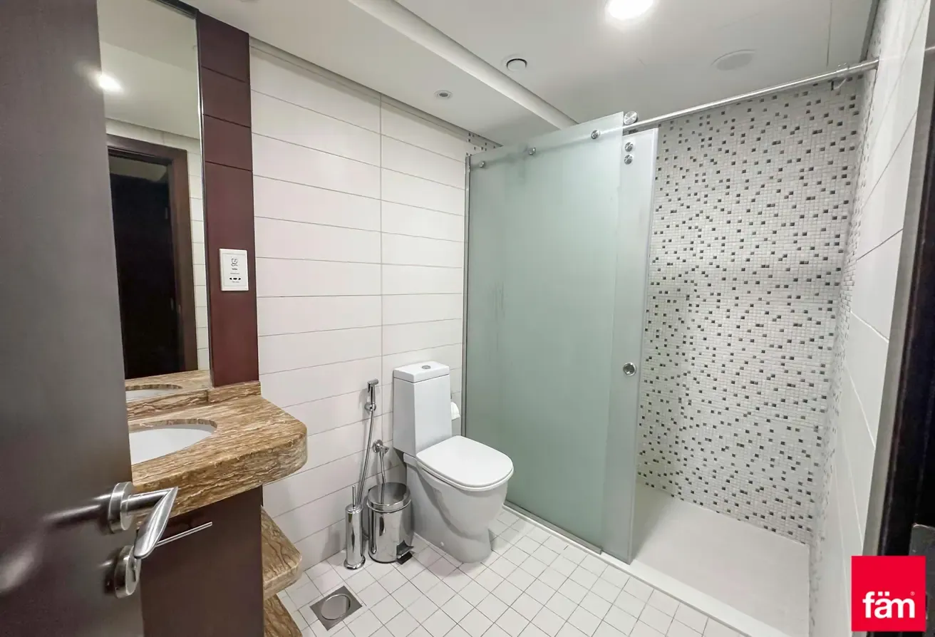 Renovated |Negotiable| Spacious