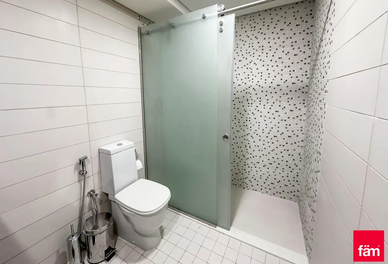 Renovated |Negotiable| Spacious