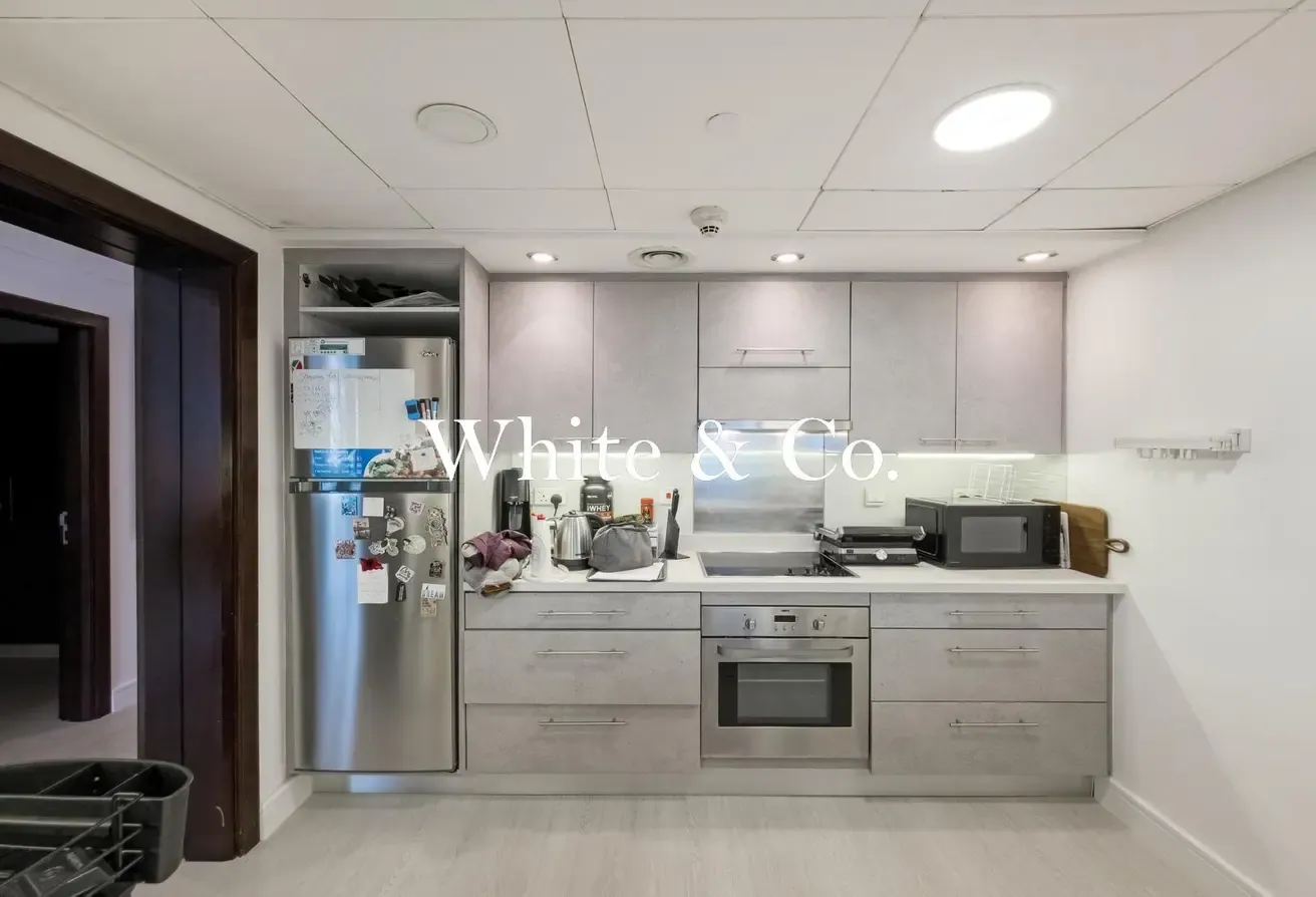 Vacant on Transfer |  1 Bed | Bright Layout