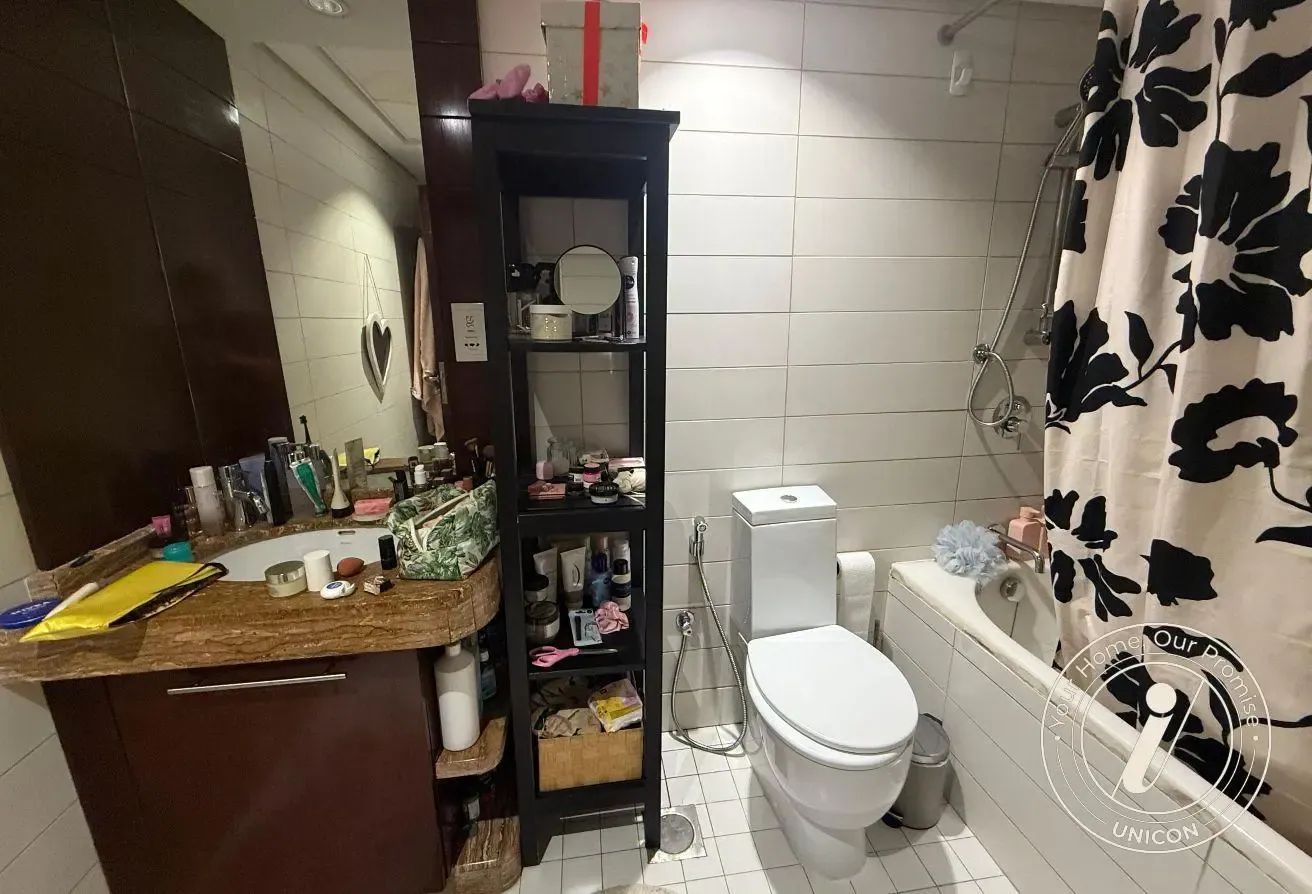 Spacious 1 Bedroom | Downtown | Burj Views
