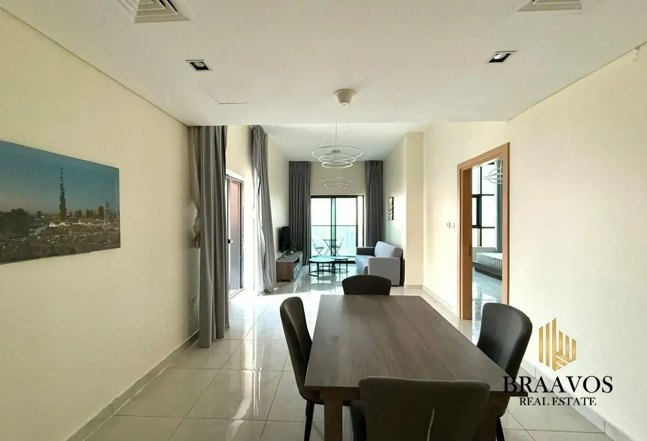 HIGH FLOOR | VACANT | CLOSED KITCHEN