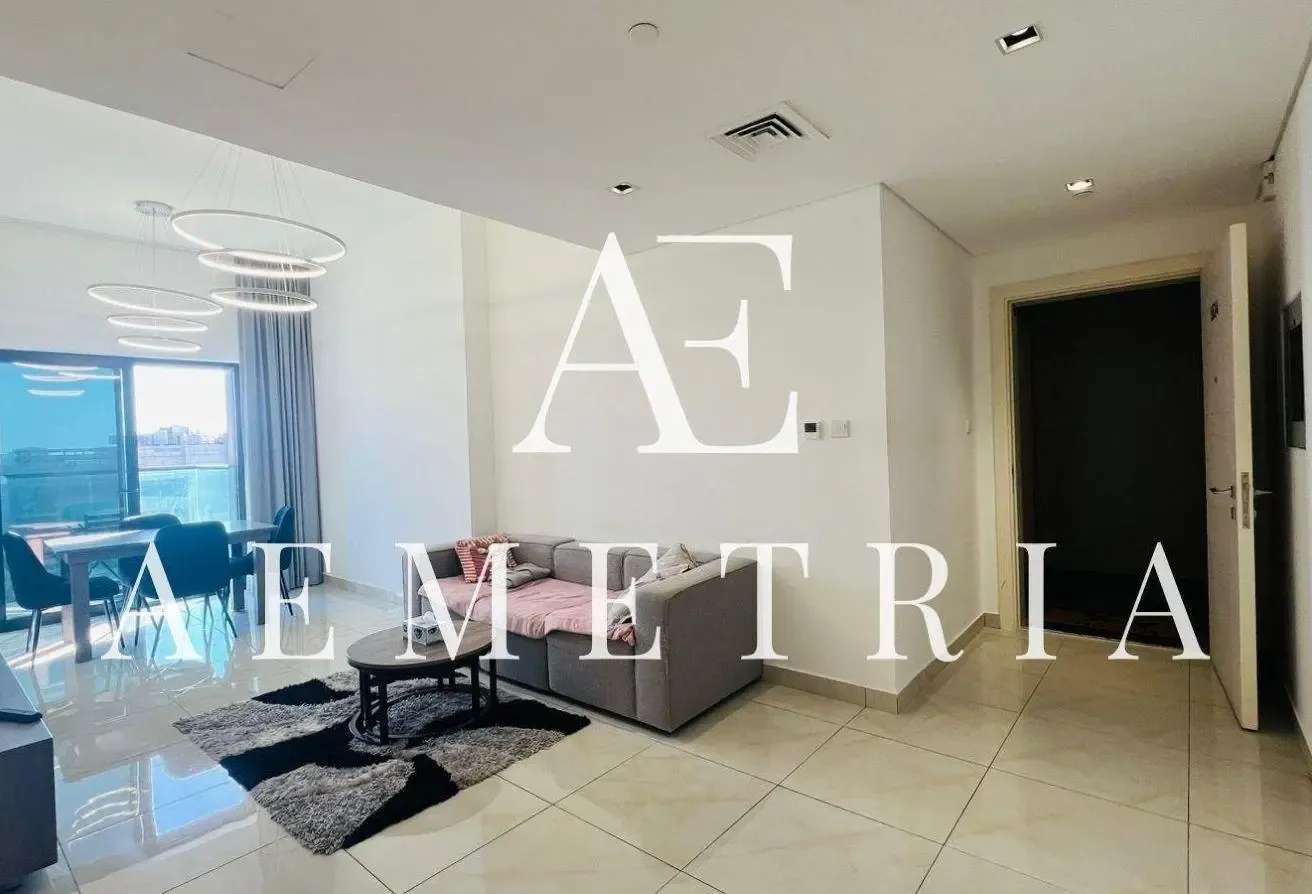 High floor | Furnished | Vacant on Transfer