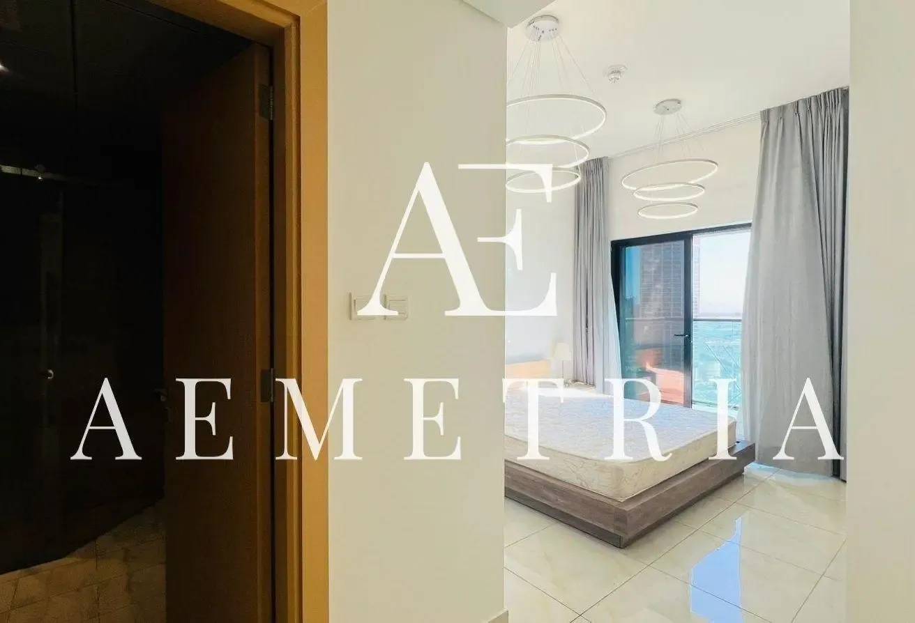 High floor | Furnished | Vacant on Transfer