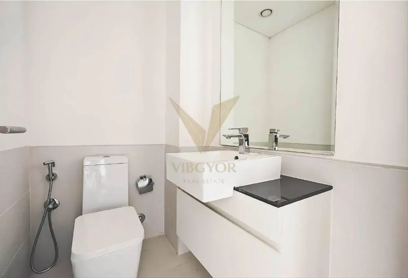 Elegant 1BR | Family-Friendly Community