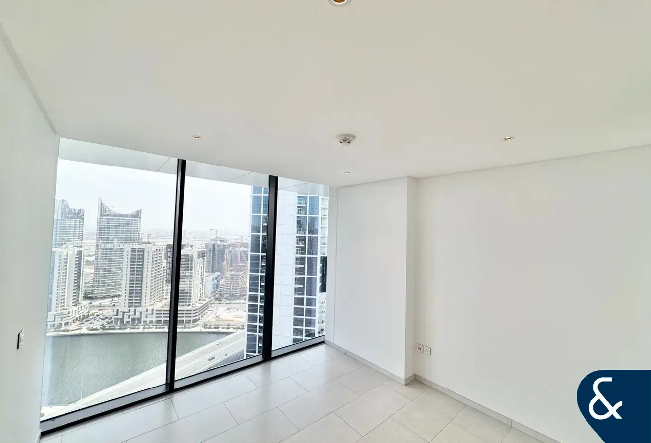 High Floor | Vacant | Canal View