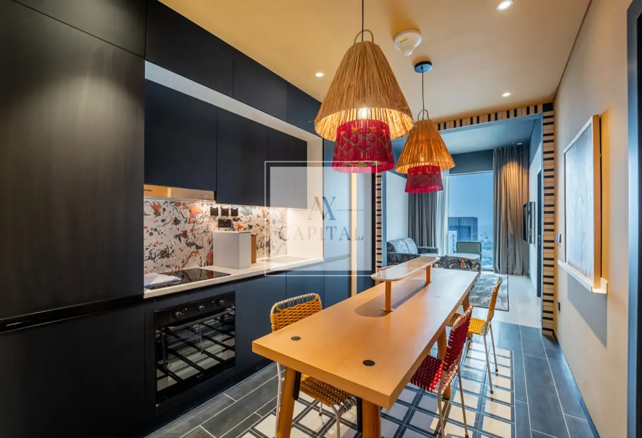Fully Furnished | Vacant | Skyline View