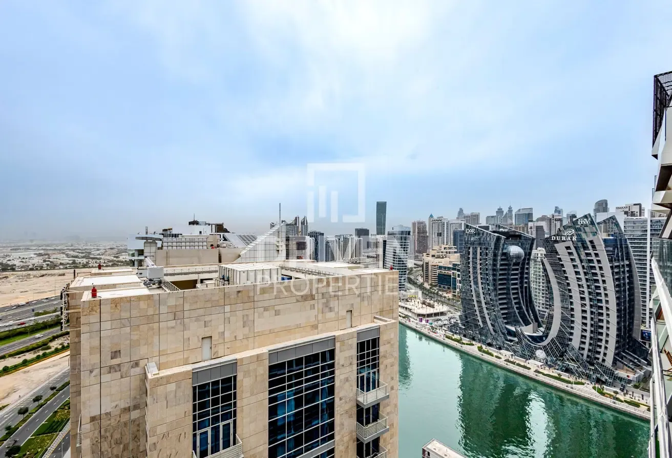 Canal View | Fully Furnished | Vacant | High Floor