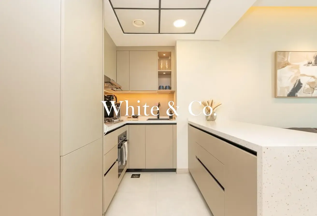 Burj View | Premium Upgrades | Full Canal