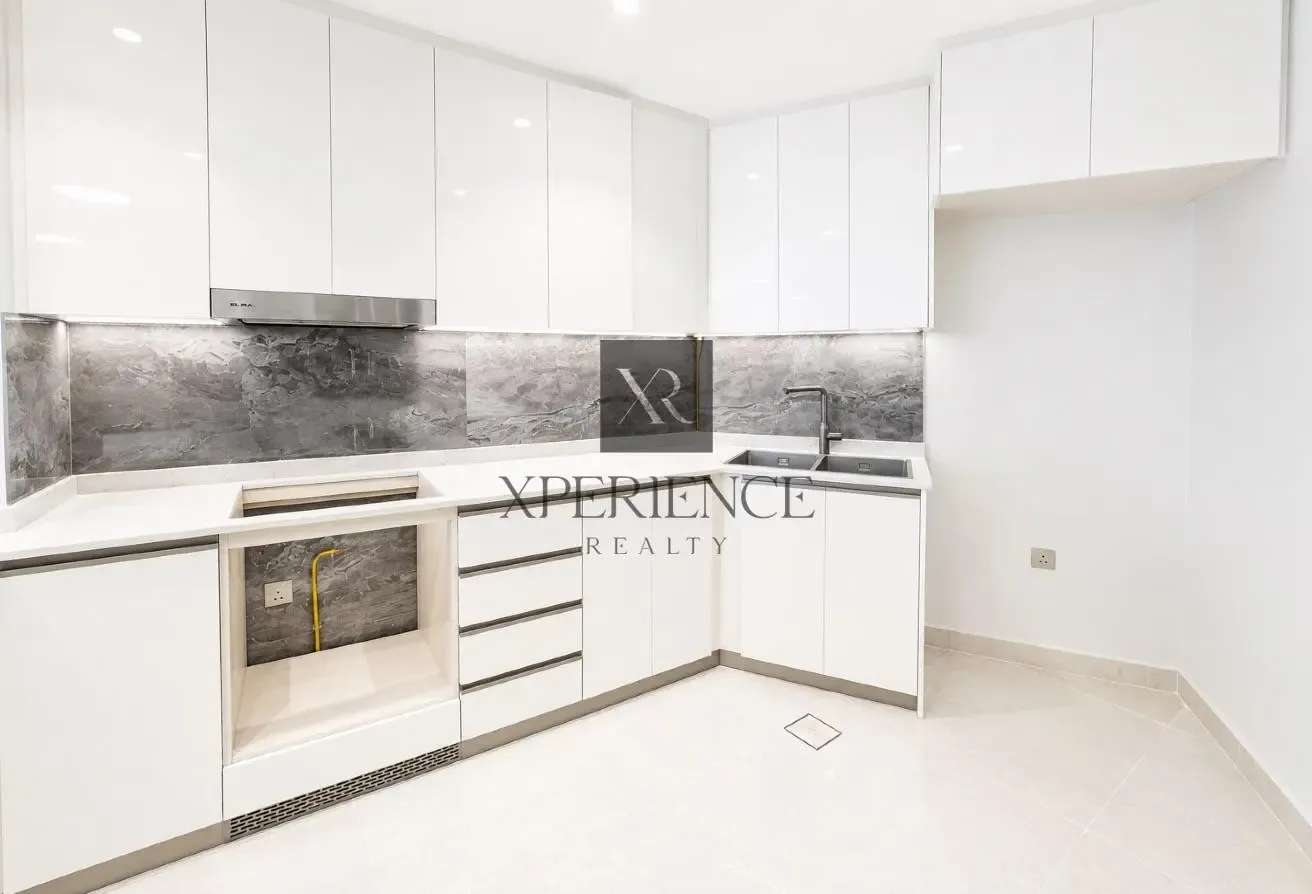UNFURNISHED | CITY VIEW | RESALE | HIGH ROI
