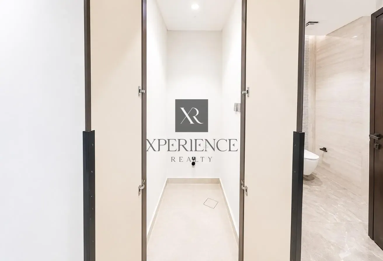 UNFURNISHED | CITY VIEW | RESALE | HIGH ROI