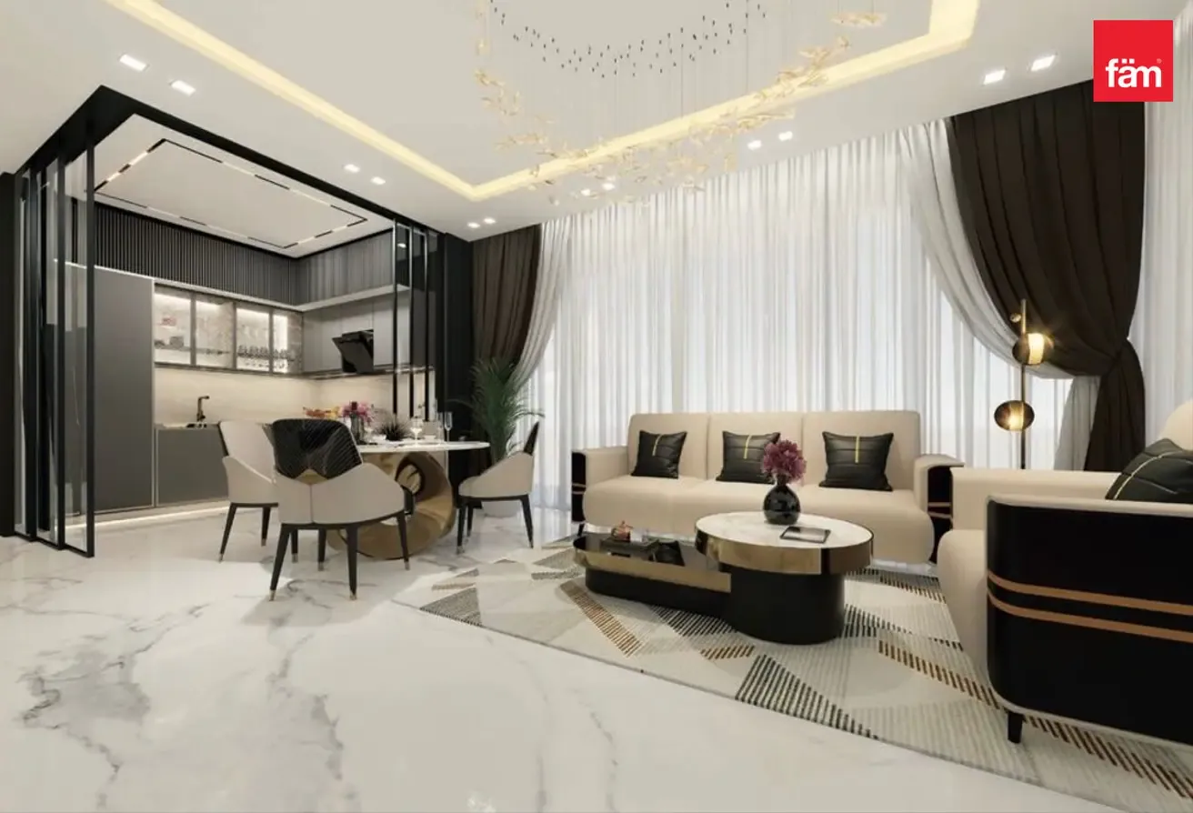 Corner Unit  |  Private Pool  |  Below O.P.