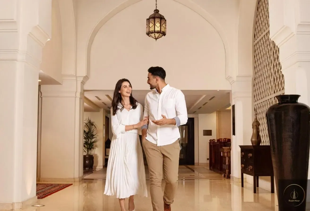 HIGH FLOOR, 5-STAR BRAND, WALK TO METRO
