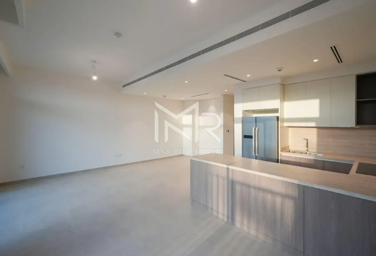 Single Row | Prime Location | Spacious