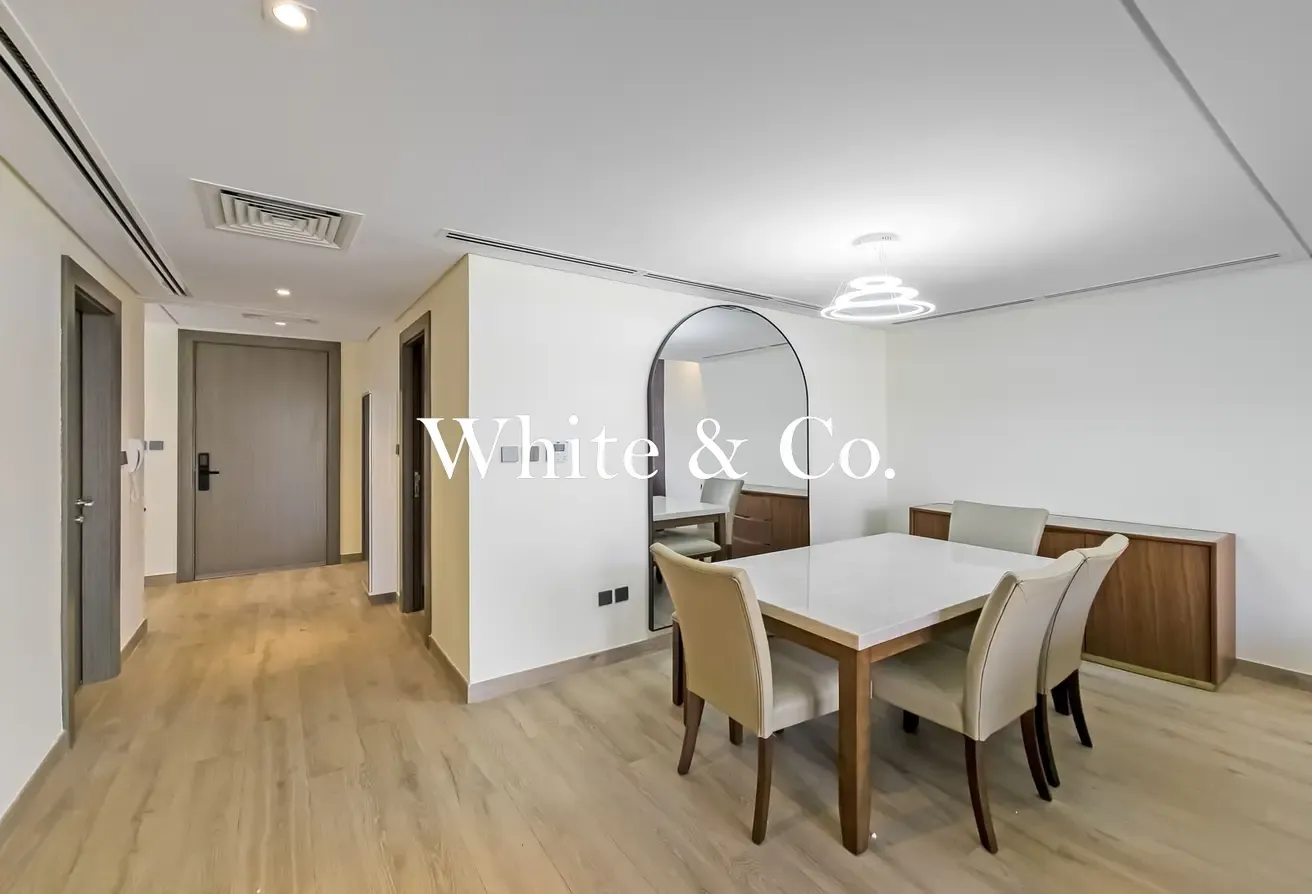 Upgraded Unit | VASTU | Single Row 3BR TH