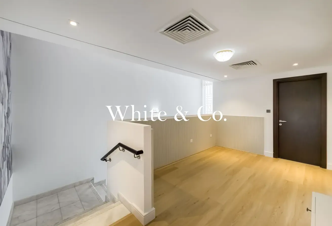 Upgraded Unit | VASTU | Single Row 3BR TH