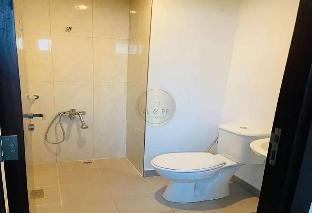 3 Bedroom Townhouse I Green View | Prime location
