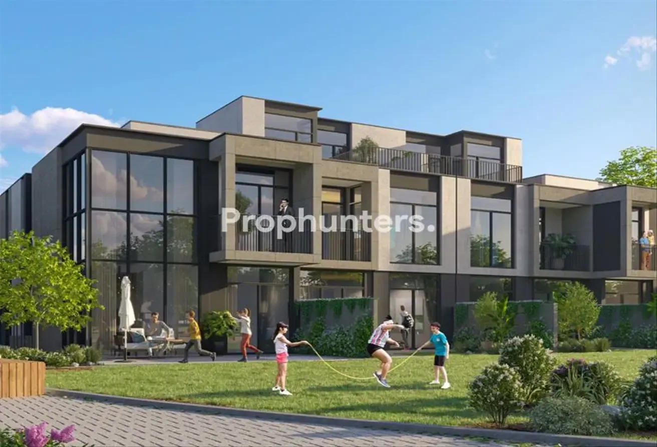 Single Row | Park View | Available on September