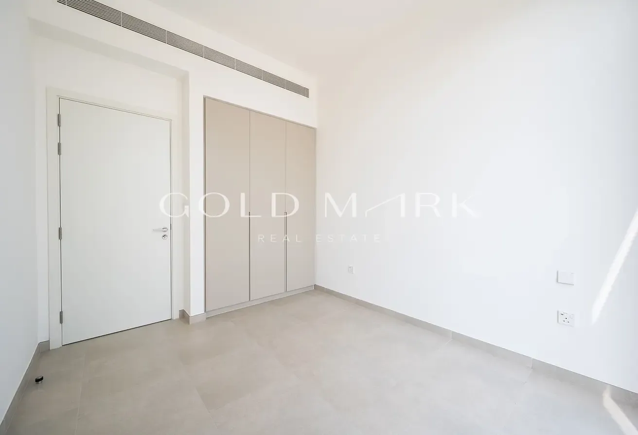 Best Location |Ready To Move In |Motivated Seller