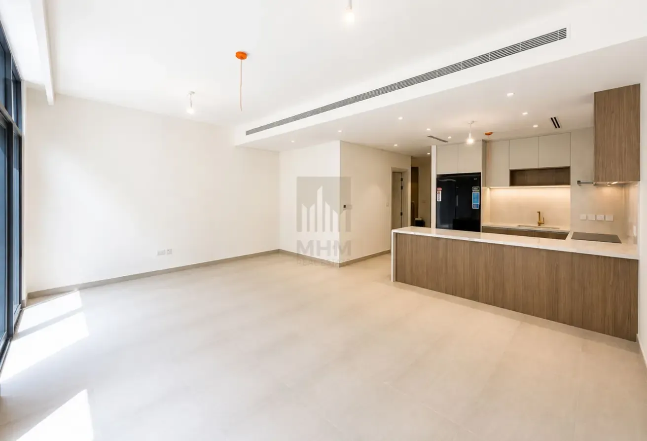 Vastu Compliant | Vacant | 3BR + Maid’s TH | Single Row | Middle Unit