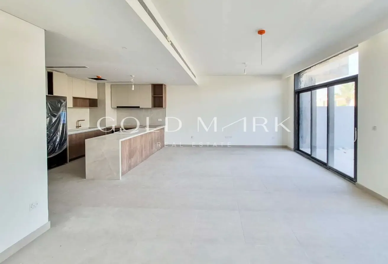 Spacious I Prime Location I Genuine - Resale