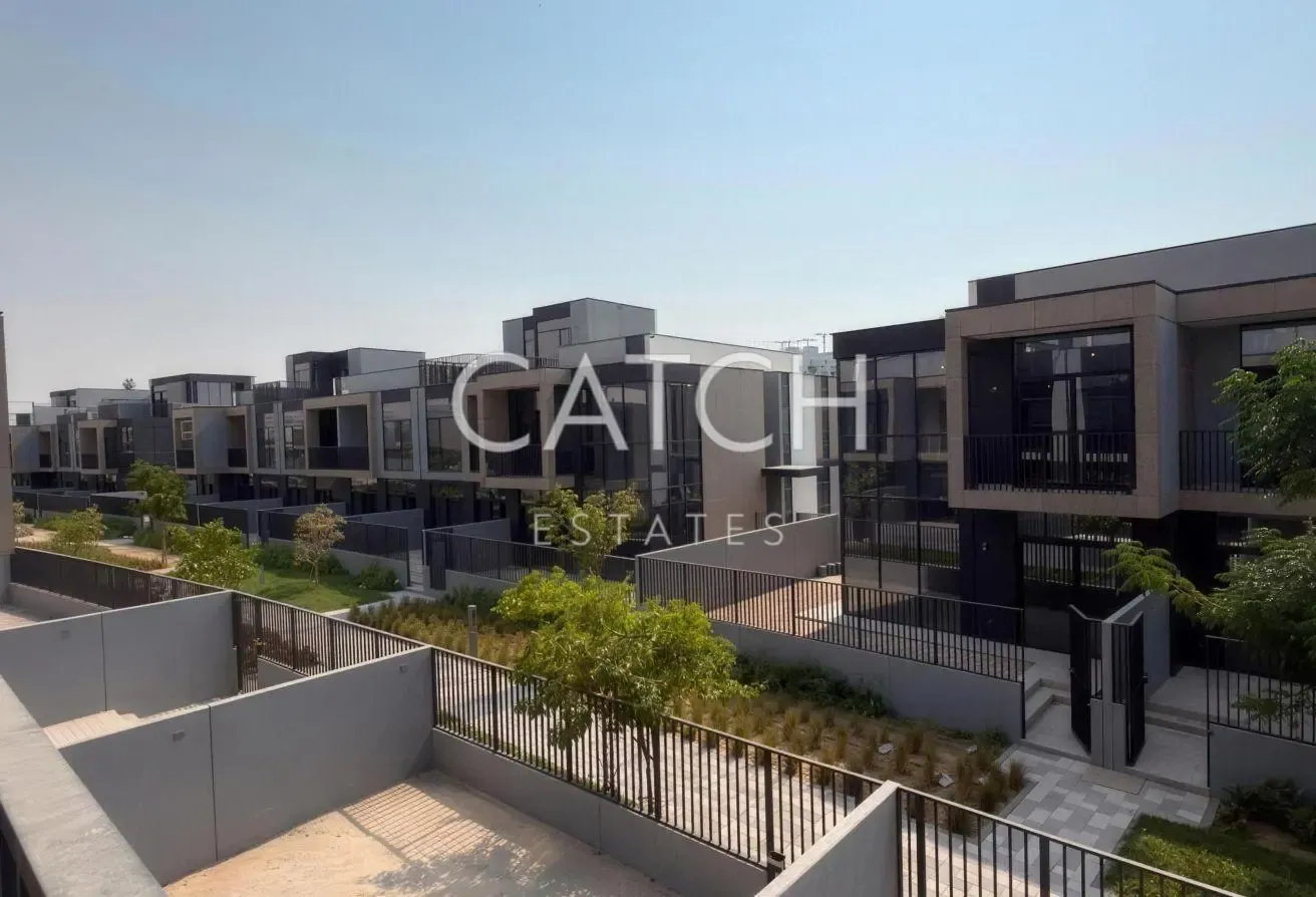 Green Patch Facing | 3BR+Maid | Mid Unit