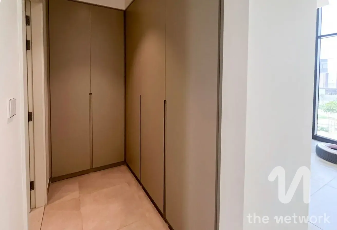 Ready To Move In | Direct On Park | Next To Pool