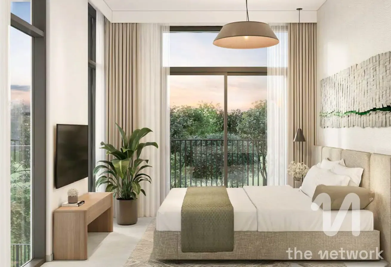 On the park | Next to entrance | Motivated Seller
