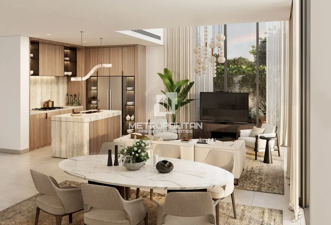 Single Row | Park View | Spacious Layout