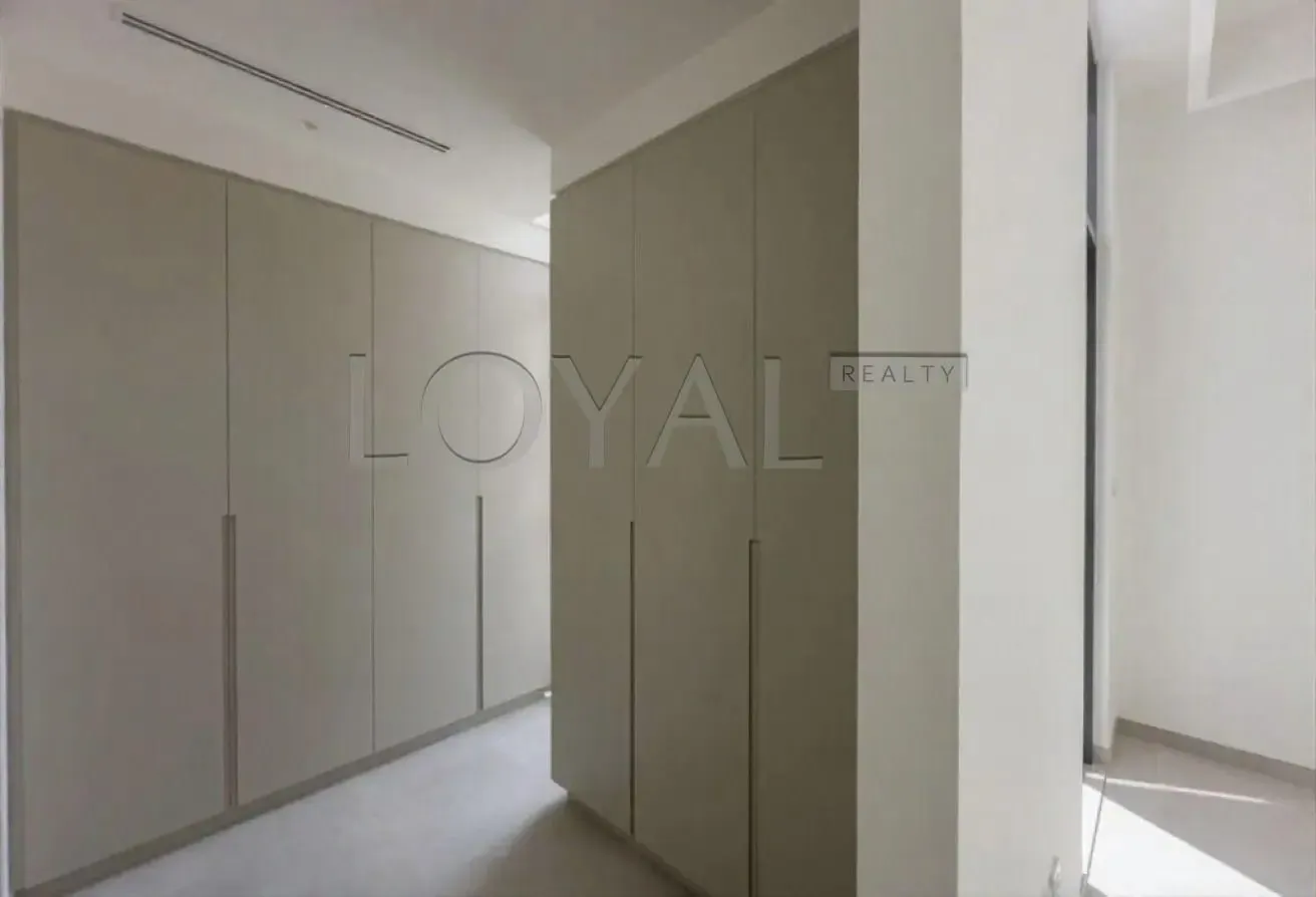Spacious | Community Expert | Lowest Price