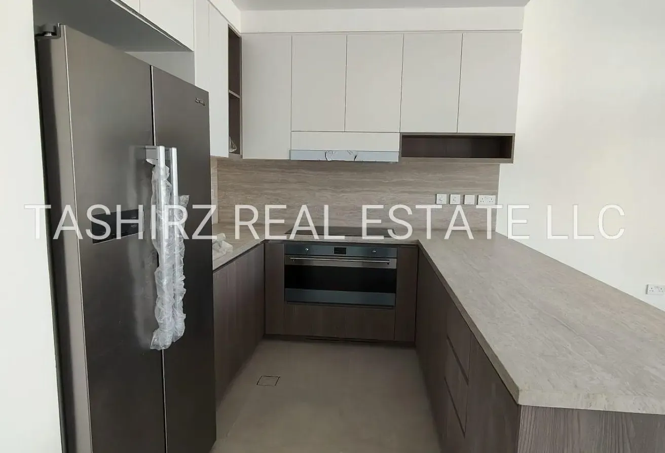 Brandnew 3Bed TH | Single Row | Unfurnished